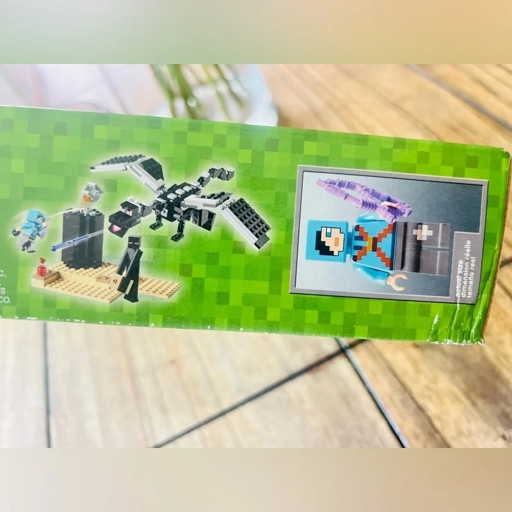 LEGO Minecraft The End Battle Ender Dragon Fighting 21151 Building Kit (222 Piec
